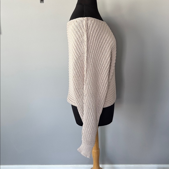 POL Off-the-Shoulder Cream Large Knit Cropped Sweater size L - Picture 3 of 8